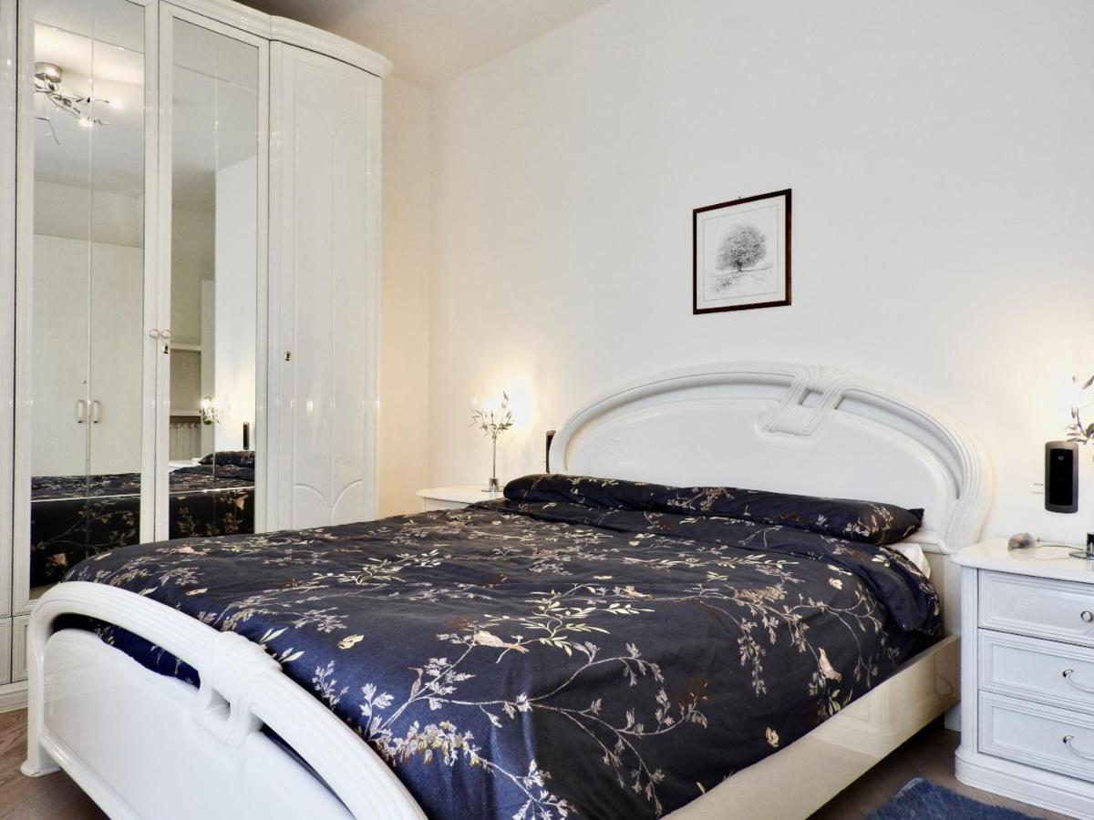 Sole Tra I Pini - Foresteria Lombarda ปาราบิอาโก ภายนอก รูปภาพ